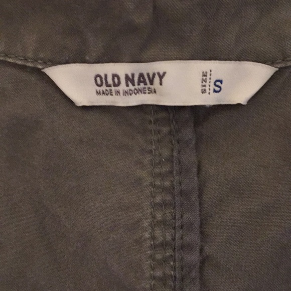 Old navy distressed utility jacket - Picture 3 of 3